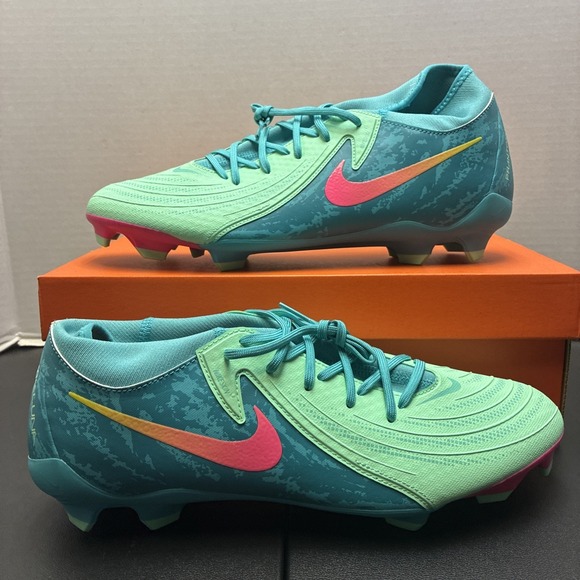 Nike Other - Nike Phantom Luna 2 Academy LV8 MG High-Top Soccer Cleats Mens Size 12